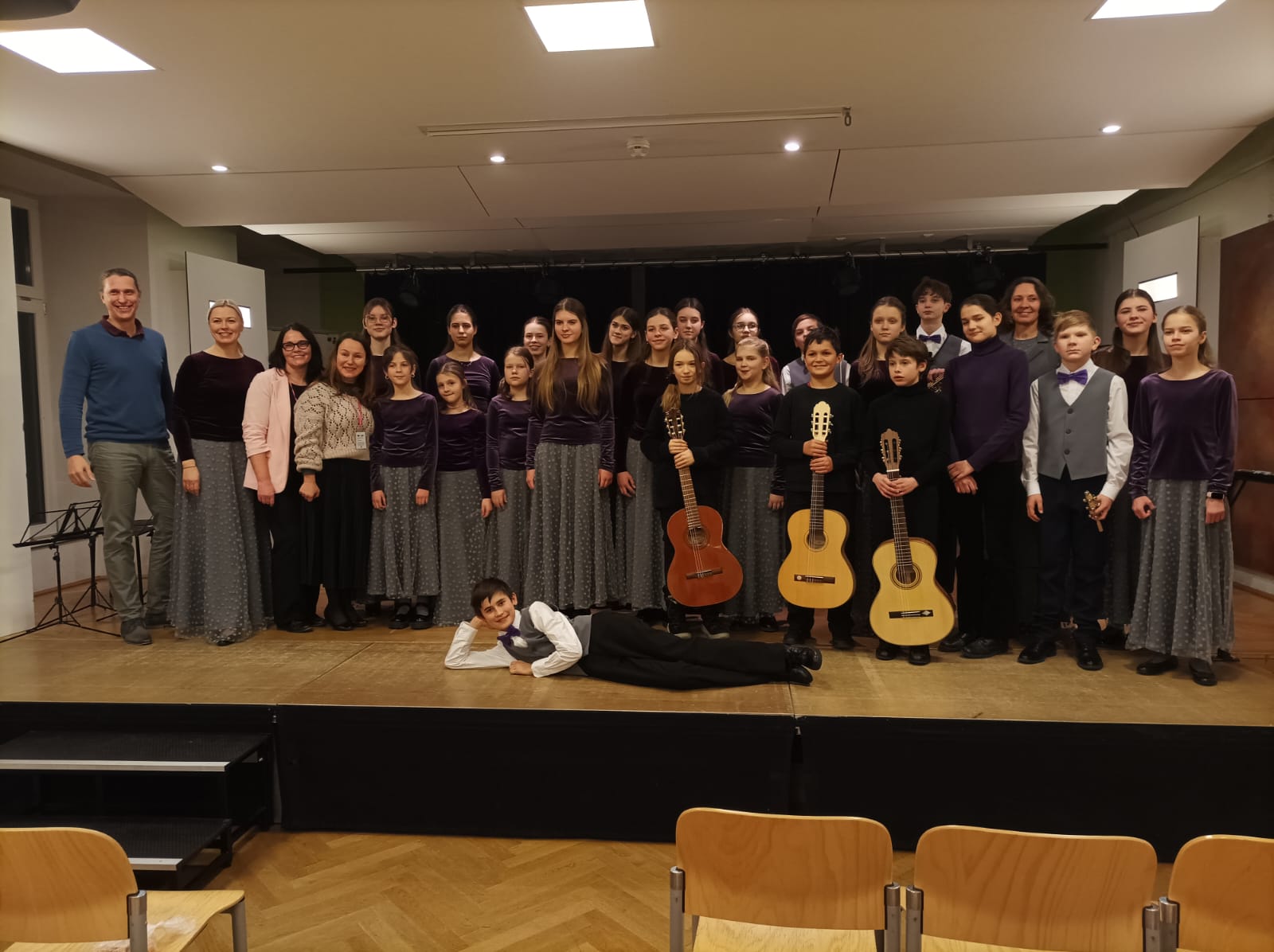 Students in collaborative workshop